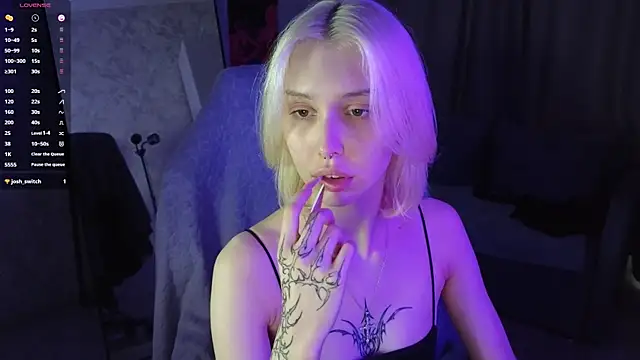 Snapshot of goth__tv chatting on 15, 11, 2025 goth tv online show from 15, 11, 2025