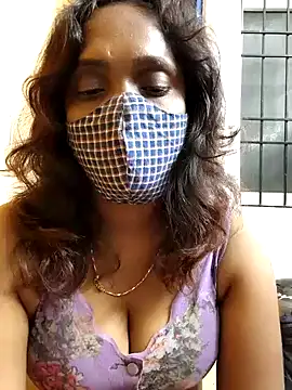 Queen-dhivya online show from 20, 12, 2025