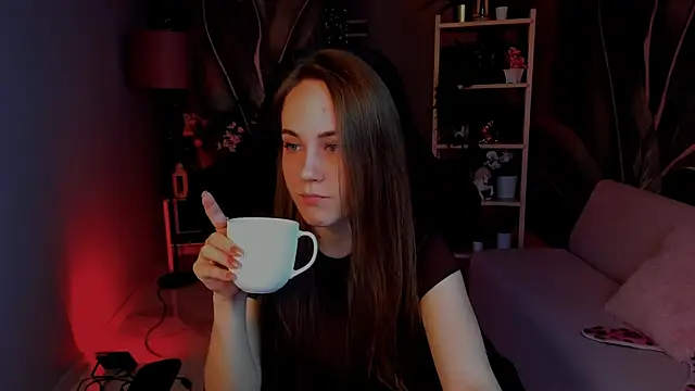 Snapshot of ElinVale chatting on 19, 11, 2025 ElinVale online show from 19, 11, 2025