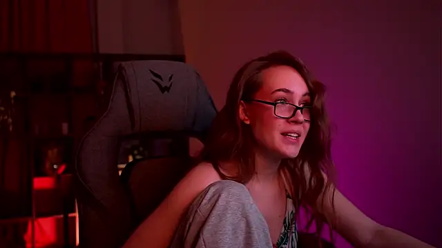 Snapshot of ElinVale chatting on 5, 1, 2026 ElinVale online show from 5, 1, 2026