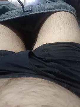 Snapshot of bearslove143 chatting on 15, 12, 2025 bearslove143 online show from 15, 12, 2025