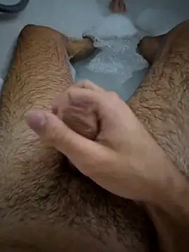 Snapshot of Loovv3 chatting on 31, 10, 2025 Loovv3 online show from 31, 10, 2025