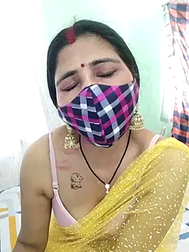 Snapshot of Divine_Lustt chatting on 25, 2, 2026 Divine Lustt online show from 25, 2, 2026