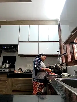 Hot-Sana2 online show from 25, 11, 2025