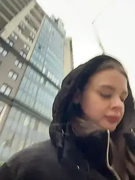 Snapshot of KristiRich chatting on 25, 11, 2025 KristiRich online show from 25, 11, 2025