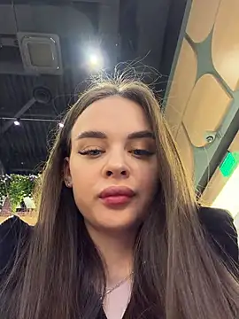 Snapshot of KristiRich chatting on 15, 12, 2025 KristiRich online show from 15, 12, 2025