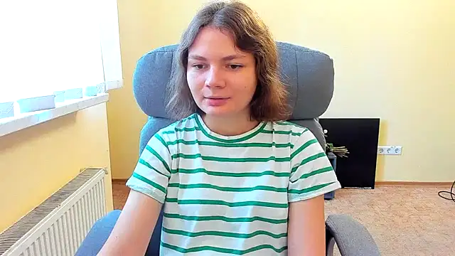 Snapshot of Stella-Maers chatting on 10, 11, 2025 Stella-Maers online show from 10, 11, 2025