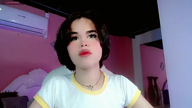 Snapshot of ClaudiaSophia chatting on 11, 11, 2025 ClaudiaSophia online show from 11, 11, 2025