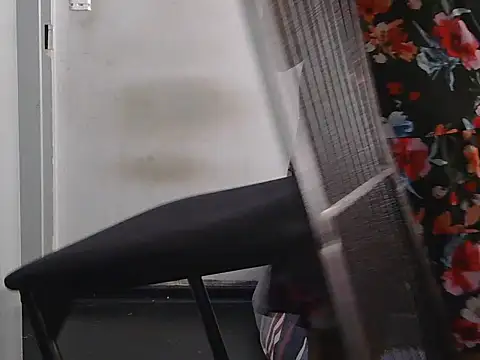 Snapshot of Bigpussyjuicylips chatting on 6, 11, 2025 Bigpussyjuicylips online show from 6, 11, 2025