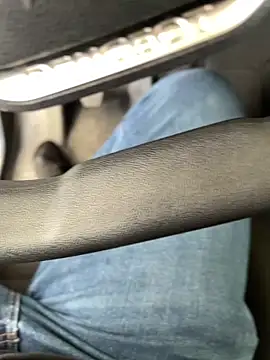 Snapshot of n0tf0und chatting on 7, 11, 2025 n0tf0und online show from 7, 11, 2025