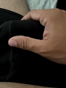 Snapshot of n0tf0und chatting on 10, 11, 2025 n0tf0und online show from 10, 11, 2025