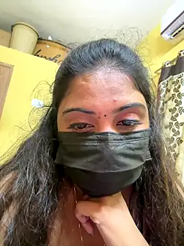 Tamil Hot Varshu online show from 17, 12, 2025