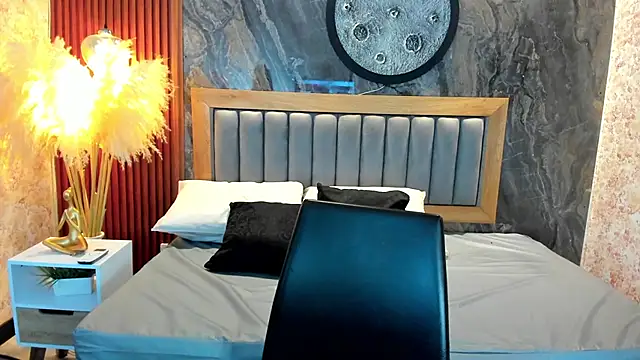 Snapshot of Valery_Shadey chatting on 28, 11, 2025 Valery Shadey online show from 28, 11, 2025