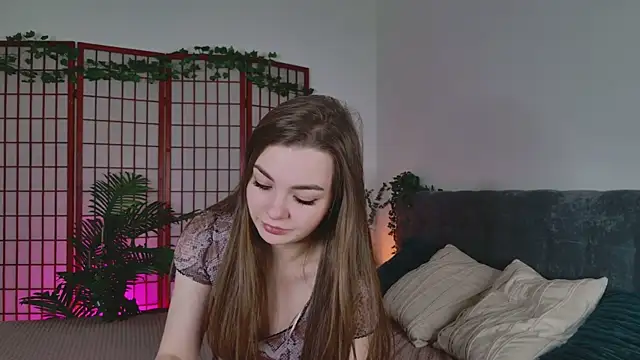 Snapshot of AmyLune chatting on 2, 12, 2025 AmyLune online show from 2, 12, 2025