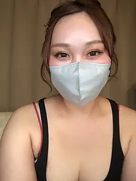 Snapshot of reika33 chatting on 2, 11, 2025 reika33 online show from 2, 11, 2025