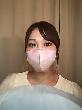 Snapshot of reika33 chatting on 15, 11, 2025 reika33 online show from 15, 11, 2025