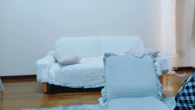 Snapshot of mirei-xxx chatting on 28, 11, 2025 mirei-xxx online show from 28, 11, 2025