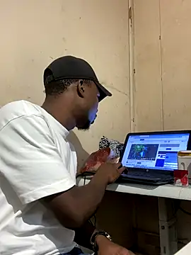 Ndodemnyamaxh online show from 3, 11, 2025