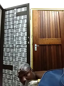 Snapshot of Ndodemnyama@xh chatting on 1, 4, 2026 Ndodemnyamaxh online show from 1, 4, 2026