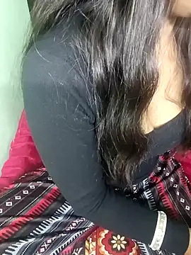 Snapshot of Hey_shiviii chatting on 23, 2, 2026 Hey shiviii online show from 23, 2, 2026