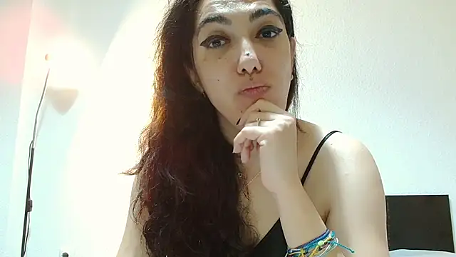 CharmingPearl online show from 5, 11, 2025