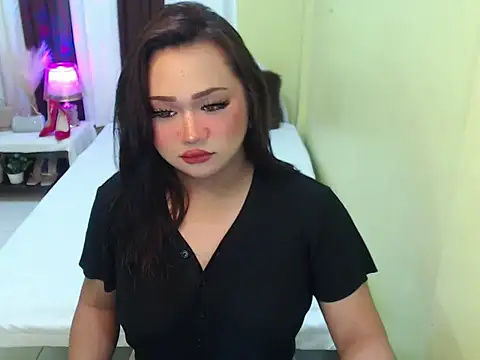 Snapshot of XxgiganticoliviacummerxX chatting on 17, 12, 2025 XxgiganticoliviacummerxX online show from 17, 12, 2025