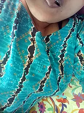 Tina 250 online show from 15, 12, 2025