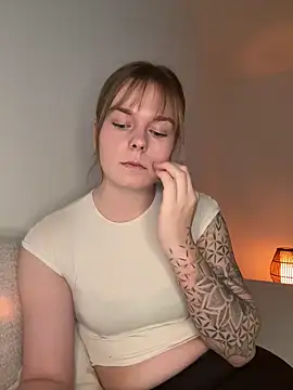 Snapshot of LisaFreierxx chatting on 19, 5, 2026 LisaFreierxx online show from 19, 5, 2026
