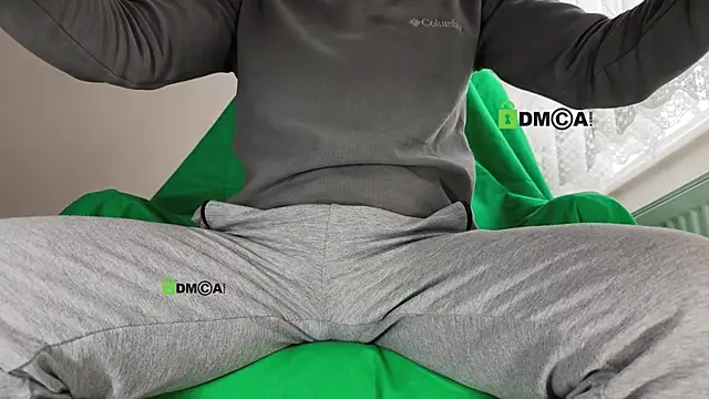 Snapshot of gizemllixxx chatting on 19, 1, 2026 gizemllixxx online show from 19, 1, 2026