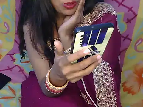 Snapshot of roja-1 chatting on 3, 11, 2025 roja-1 online show from 3, 11, 2025