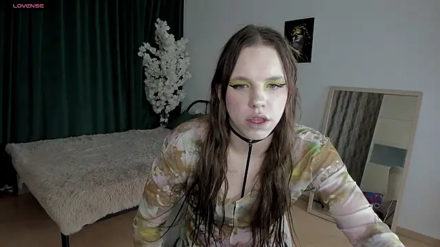 Snapshot of MadisonMongomeri chatting on 26, 11, 2025 MadisonMongomeri online show from 26, 11, 2025