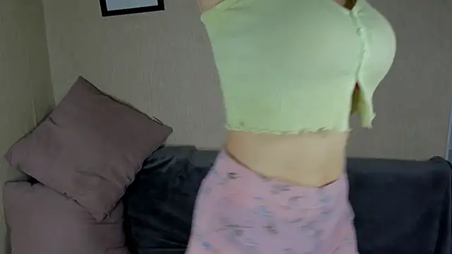 Snapshot of Zorianaa chatting on 21, 11, 2025 Zorianaa online show from 21, 11, 2025