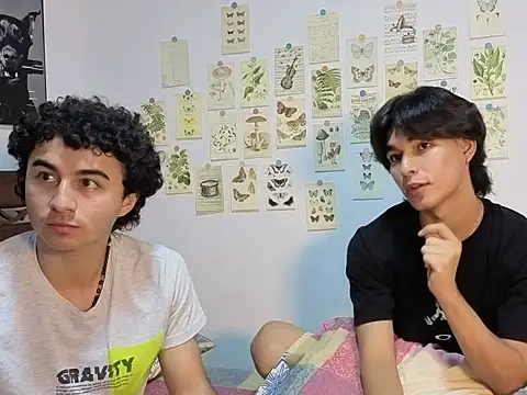 Snapshot of Raven_Eclipse chatting on 14, 4, 2026 Raven Eclipse online show from 14, 4, 2026