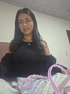 GISELLA   online show from 3, 12, 2025