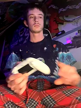 Snapshot of mascboyyy chatting on 15, 11, 2025 mascboyyy online show from 15, 11, 2025