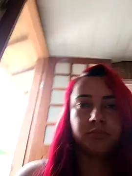 ruiviinhaah online show from 25, 11, 2025