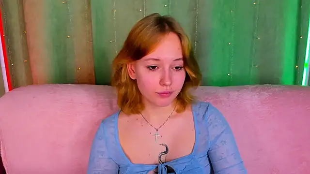 Snapshot of RikkiChoco chatting on 21, 4, 2026 RikkiChoco online show from 21, 4, 2026