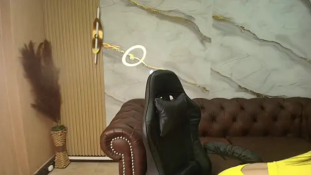 Snapshot of gabriella_storm_tf chatting on 16, 12, 2025 gabriella storm tf online show from 16, 12, 2025