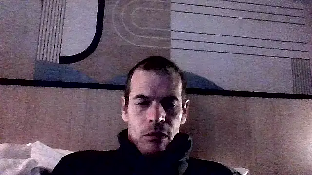 Snapshot of paulus52 chatting on 2, 11, 2025 paulus52 online show from 2, 11, 2025