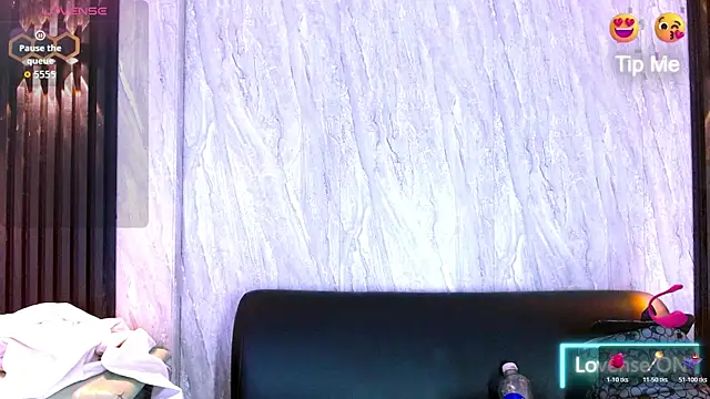 Snapshot of CriisBrown_ chatting on 14, 1, 2026 CriisBrown online show from 14, 1, 2026