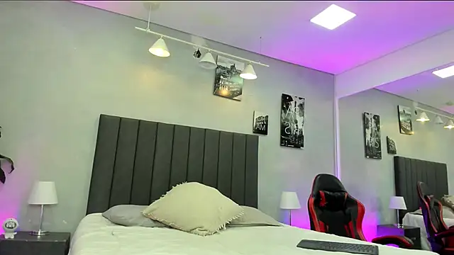 kendra london online show from 27, 2, 2026