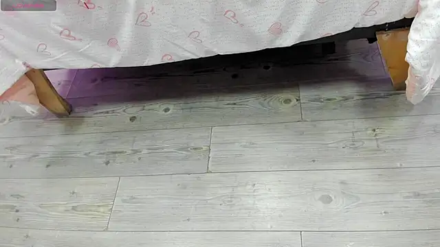 kendra london online show from 24, 3, 2026