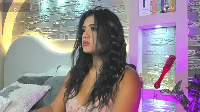 Snapshot of Karla_61 chatting on 8, 11, 2025 Karla 61 online show from 8, 11, 2025