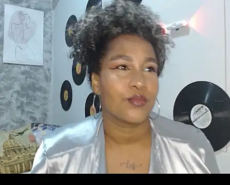 Snapshot of Ambar_foxy chatting on 14, 11, 2025 Ambar foxy online show from 14, 11, 2025