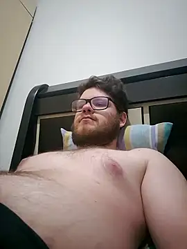 Snapshot of Purple_Mario chatting on 2, 11, 2025 Purple Mario online show from 2, 11, 2025