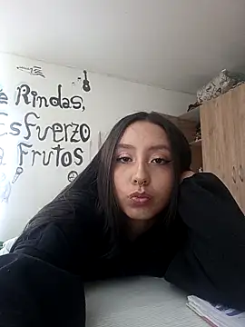 Snapshot of naughtygoddesss_ chatting on 28, 11, 2025 naughtygoddesss online show from 28, 11, 2025