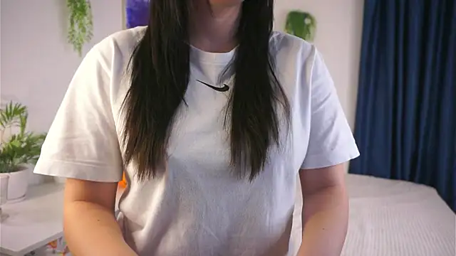 KittyVices online show from 3, 11, 2025