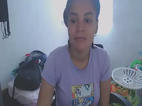 Snapshot of shayna_cute chatting on 2, 6, 2026 shayna cute online show from 2, 6, 2026