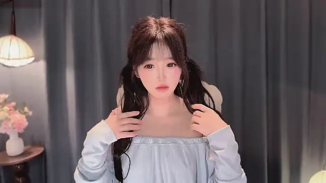 Yaiyigirl online show from 8, 4, 2026