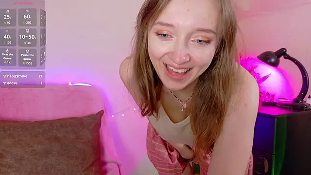 TinyMuse  online show from 15, 12, 2025